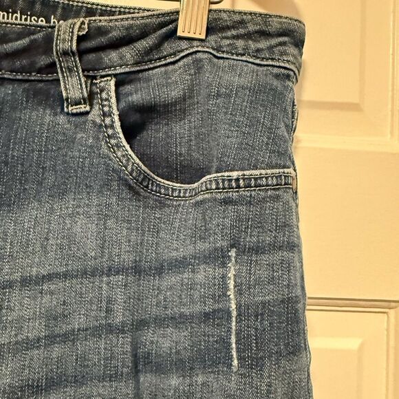 Riders By Lee MidRise Bootcut Denim Blue Jeans Distressed Size 16 - Picture 2 of 10